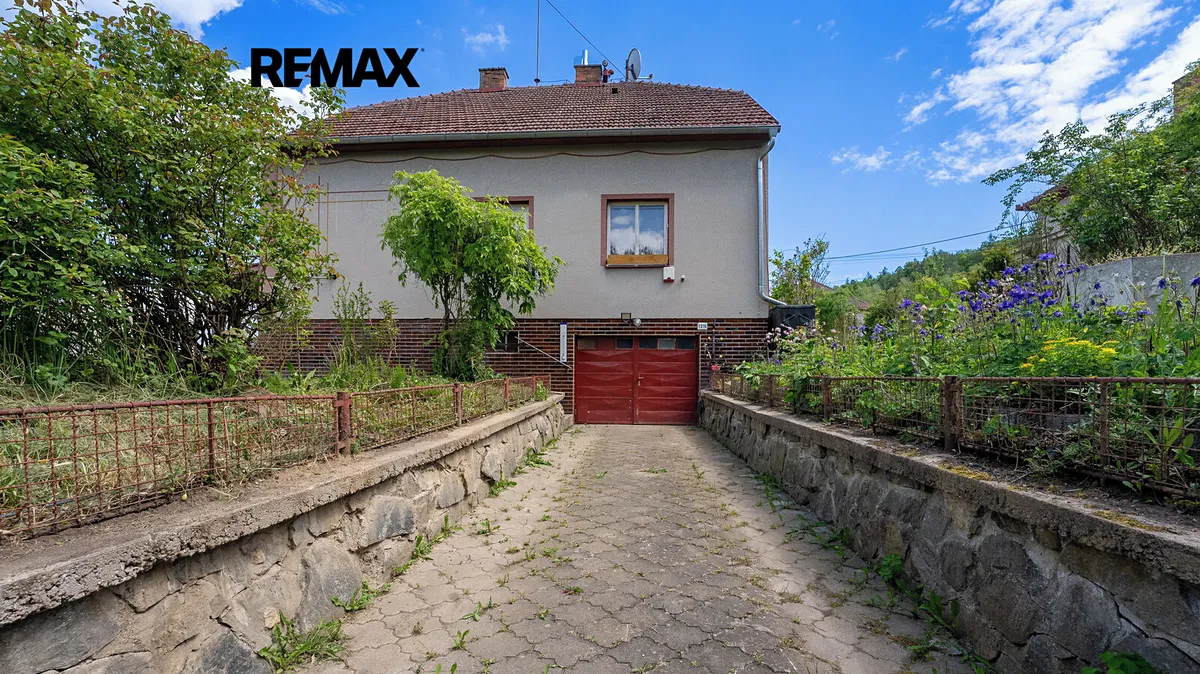 Prodej rodinného domu 160 m², pozemek 839 m²